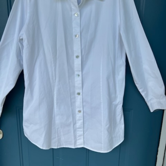CHICOS WHITE BUTTON COASTAL GRANNY LONG SHIRT SIZE 1 - Picture 3 of 16